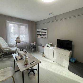 Продается Нежилое помещение, 123 м²