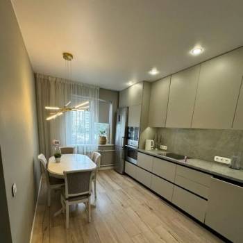 Сдается 2-х комнатная квартира, 56,6 м²