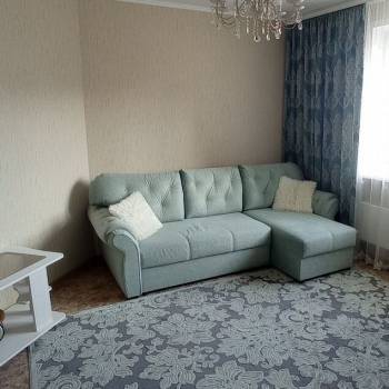 Сдается 1-комнатная квартира, 54 м²