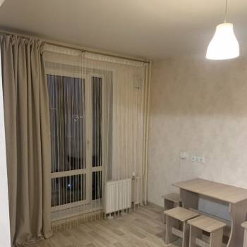 Сдается 1-комнатная квартира, 45 м²