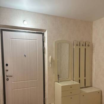 Сдается 1-комнатная квартира, 45 м²
