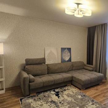 Сдается 2-х комнатная квартира, 60 м²
