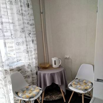Продается 1-комнатная квартира, 38 м²