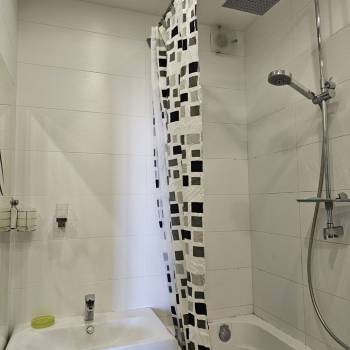 Сдается 1-комнатная квартира, 46 м²