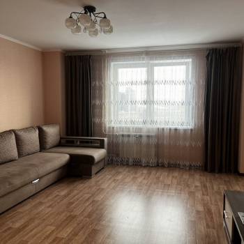 Продается 1-комнатная квартира, 44,4 м²