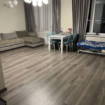 Продается Многокомнатная квартира, 107,4 м²