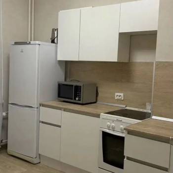 Сдается 1-комнатная квартира, 36 м²