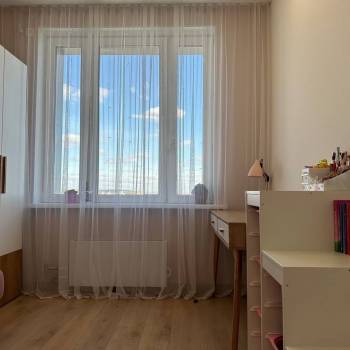 Продается Многокомнатная квартира, 72,2 м²
