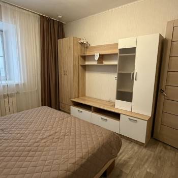 Сдается 1-комнатная квартира, 41 м²