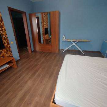 Сдается 1-комнатная квартира, 42 м²