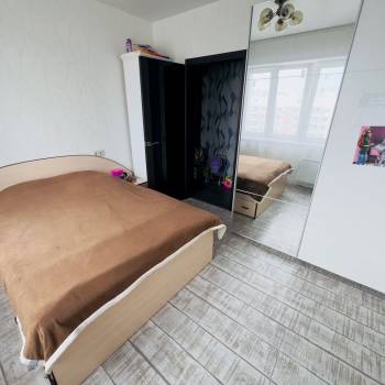 Продается 1-комнатная квартира, 41,5 м²