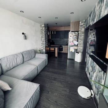 Продается 1-комнатная квартира, 41,5 м²