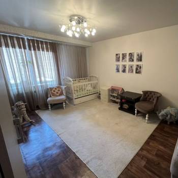 Продается 1-комнатная квартира, 44,6 м²