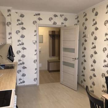 Сдается 1-комнатная квартира, 40 м²