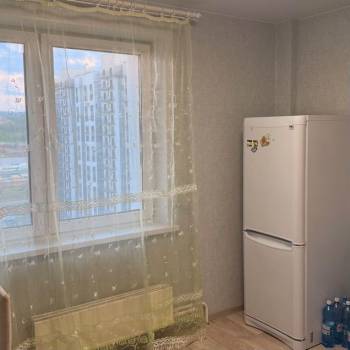 Сдается 1-комнатная квартира, 40 м²