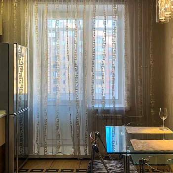 Сдается 2-х комнатная квартира, 72 м²