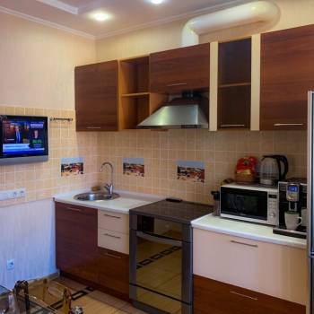 Сдается 2-х комнатная квартира, 72 м²