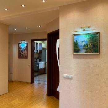 Сдается 2-х комнатная квартира, 72 м²