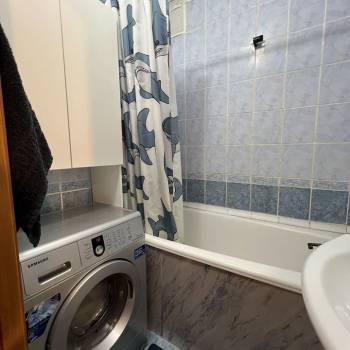 Продается Многокомнатная квартира, 101 м²