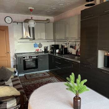 Продается Многокомнатная квартира, 101 м²