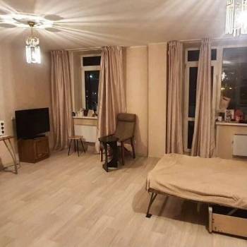 Продается 1-комнатная квартира, 63,9 м²