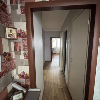 Продается Многокомнатная квартира, 80,59 м²