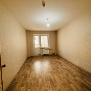 Продается 1-комнатная квартира, 41 м²