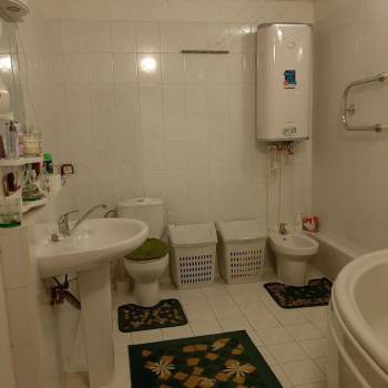 Продается 3-х комнатная квартира, 132,7 м²