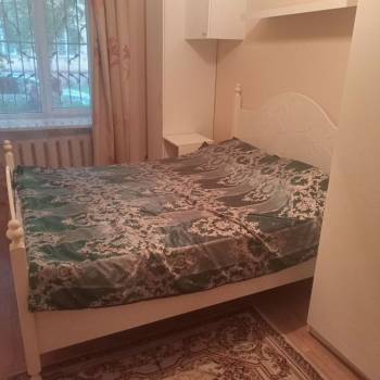 Сдается Многокомнатная квартира, 90 м²