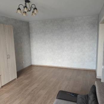 Сдается 1-комнатная квартира, 42,5 м²
