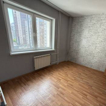Сдается 1-комнатная квартира, 52 м²