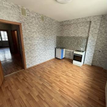 Сдается 1-комнатная квартира, 52 м²