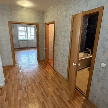 Сдается 1-комнатная квартира, 52 м²