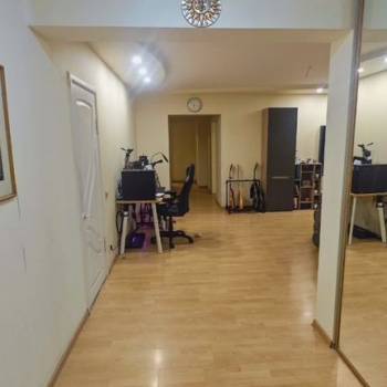 Продается Многокомнатная квартира, 100,3 м²