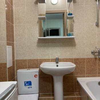 Сдается 1-комнатная квартира, 37 м²