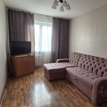 Сдается 1-комнатная квартира, 41 м²
