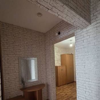 Сдается 1-комнатная квартира, 41 м²