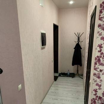 Продается 1-комнатная квартира, 32 м²