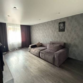 Сдается 1-комнатная квартира, 42 м²