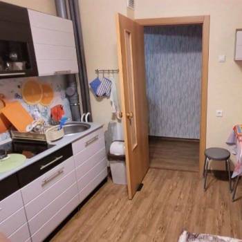Продается 1-комнатная квартира, 45,9 м²