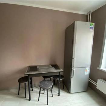 Продается 1-комнатная квартира, 41 м²