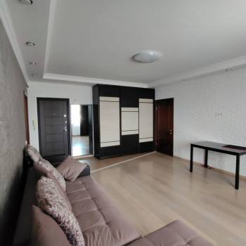 Продается 3-х комнатная квартира, 69,8 м²
