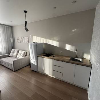 Продается 1-комнатная квартира, 37,2 м²