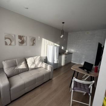 Продается 1-комнатная квартира, 37,2 м²