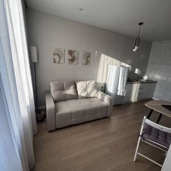 Продается 1-комнатная квартира, 37,2 м²
