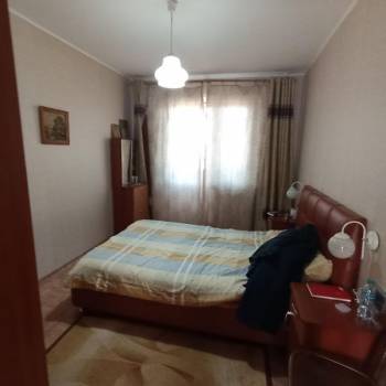 Продается Многокомнатная квартира, 79,7 м²