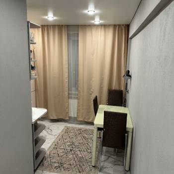 Продается 1-комнатная квартира, 35 м²