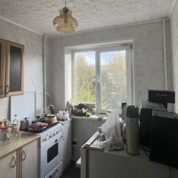 Продается Многокомнатная квартира, 60,7 м²