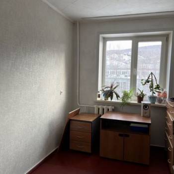 Продается Многокомнатная квартира, 60,7 м²