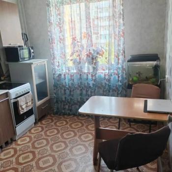 Сдается 1-комнатная квартира, 42 м²
